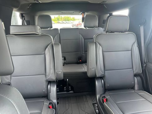New 2026 Chevrolet Tahoe Premier AWD/4WD image 18