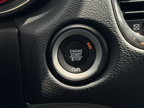 Used 2019 Dodge Durango GT RWD image 24