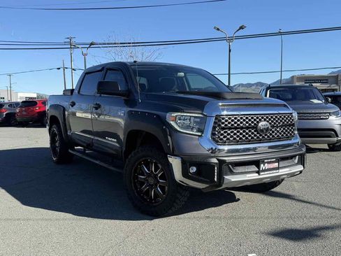 Used 2018 Toyota Tundra SR5 image 1