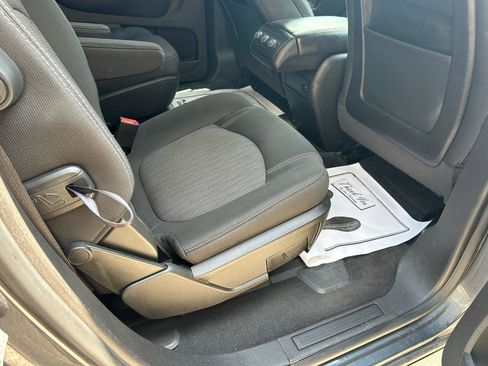Used 2013 Chevrolet Traverse LT w/ All-Star Edition image 11