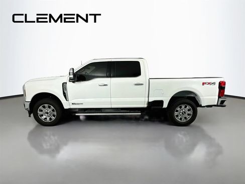 Used 2026 Ford F250 Lariat w/ Chrome Package AWD/4WD image 6