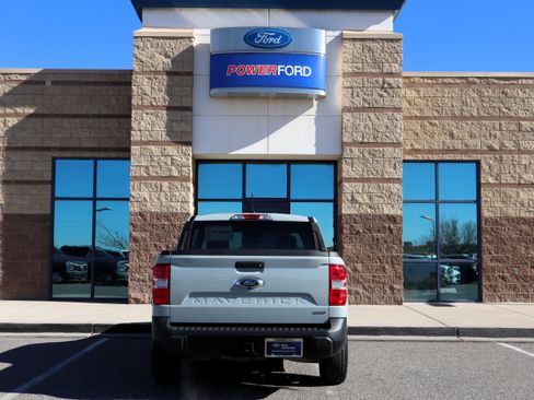 Certified 2023 Ford Maverick XLT w/ Equipment Group 300A Standard image 7