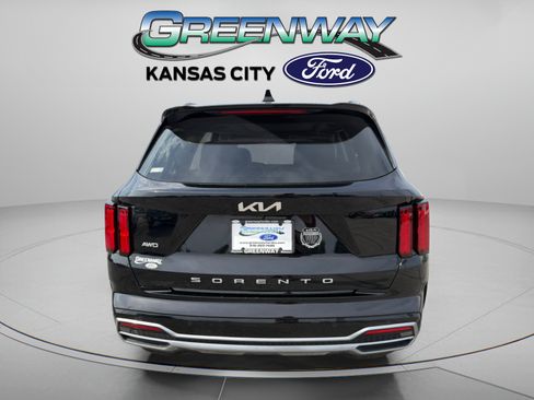 Used 2022 Kia Sorento SX AWD/4WD image 7