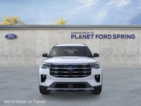 New 2026 Ford Explorer Active RWD image 6