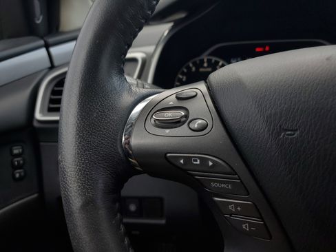 Used 2021 Nissan Murano SL w/ SL Moonroof Package image 21