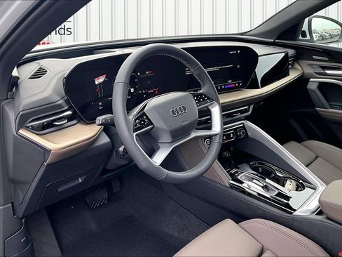 New 2025 Audi Q5 Premium Plus AWD/4WD image 7