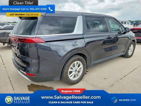 Used 2023 Kia Carnival LX FWD image 4