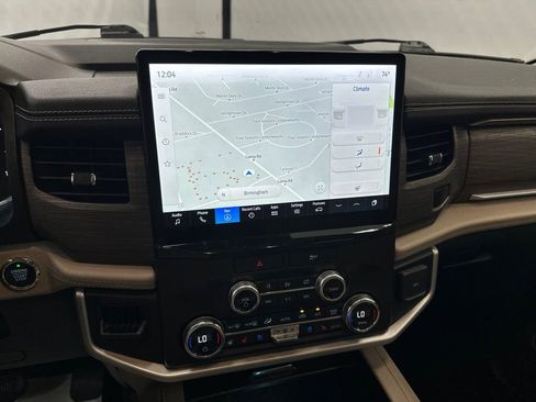 Used 2022 Ford Expedition Max Limited AWD/4WD image 32