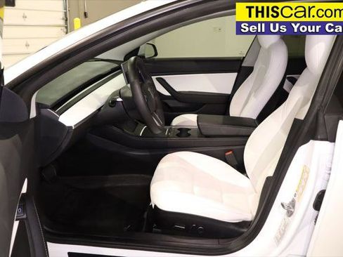 Used 2021 Tesla Model 3 Standard Range Plus image 20