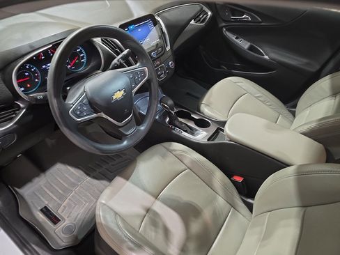 Used 2022 Chevrolet Malibu LS image 17