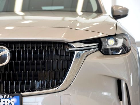 Certified 2024 MAZDA CX-90 Plug-In Hybrid w/ Preferred AWD/4WD image 11