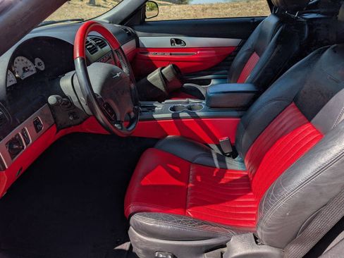 Used 2005 Ford Thunderbird Deluxe image 14