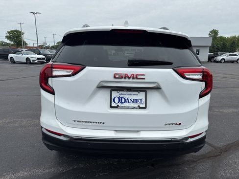 Used 2024 GMC Terrain AT4 w/ LPO, Floor Liner Package AWD/4WD image 6