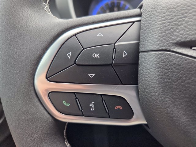 New 2027 Chrysler Pacifica Select FWD image 29
