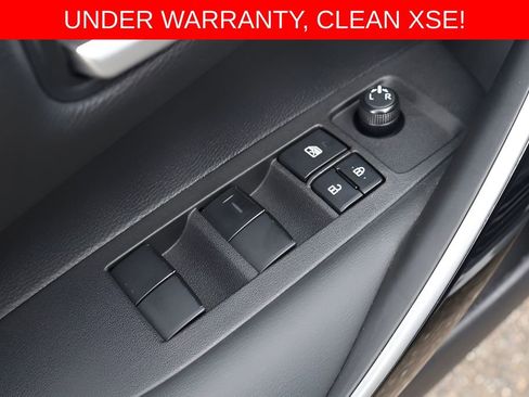 Used 2022 Toyota Corolla XSE image 12