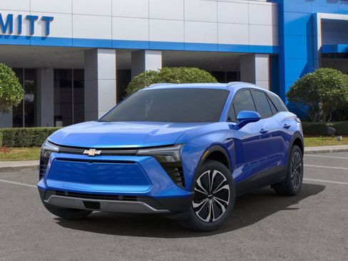 New 2025 Chevrolet Blazer EV LT image 6
