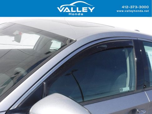 Used 2019 Honda Accord EX image 4