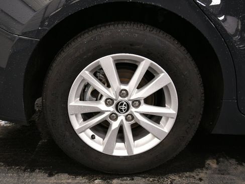 Certified 2025 Toyota Camry LE image 29