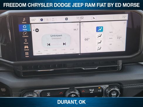 Used 2024 Jeep Wrangler Unlimited Rubicon 4xe AWD/4WD image 12