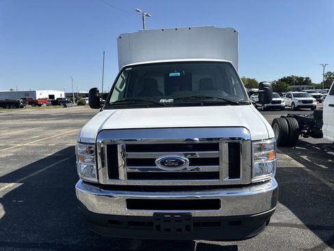 New 2025 Ford E-350 and Econoline 350 Super Duty w/ Power Equipment Group image 24