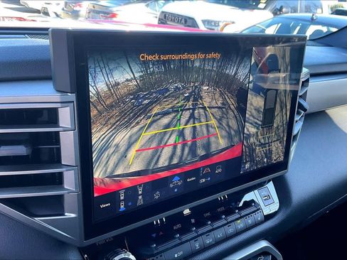 Used 2025 Toyota Tundra Limited image 27