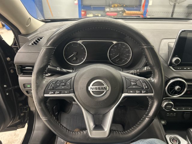 Used 2021 Nissan Sentra SV FWD image 11