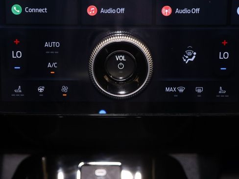 Certified 2024 Ford Mustang Mach-E Premium image 27