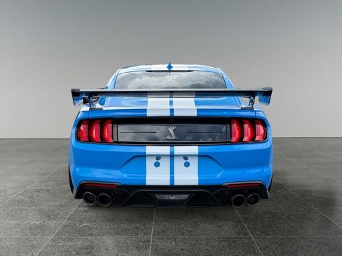 Used 2022 Ford Mustang Shelby GT500 w/ Carbon Fiber Track Pack RWD image 8