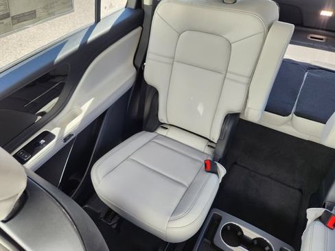 New 2026 Lincoln Aviator AWD w/ Jet Appearance Package image 13