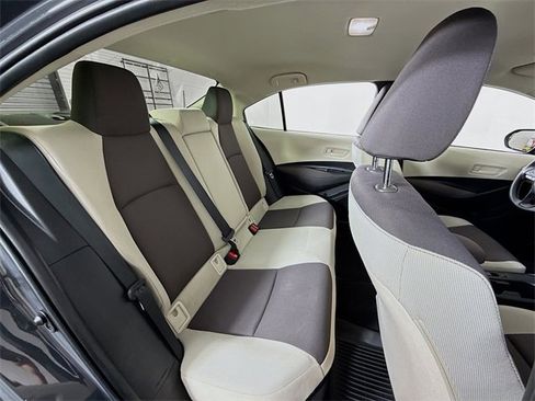 Certified 2023 Toyota Corolla LE image 27
