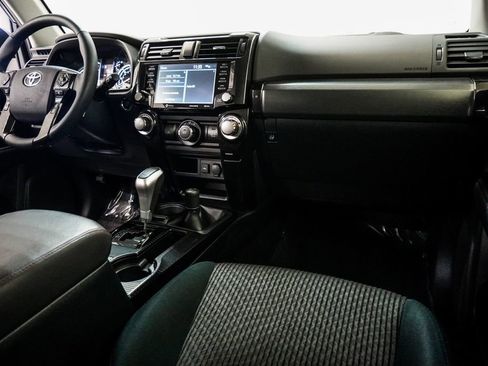 Used 2024 Toyota 4Runner TRD Off-Road image 11