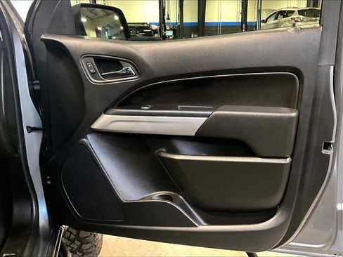 Used 2021 Chevrolet Colorado ZR2 AWD/4WD image 12