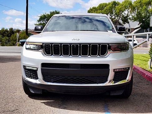 Used 2024 Jeep Grand Cherokee L Limited w/ Luxury Tech Group II AWD/4WD image 5