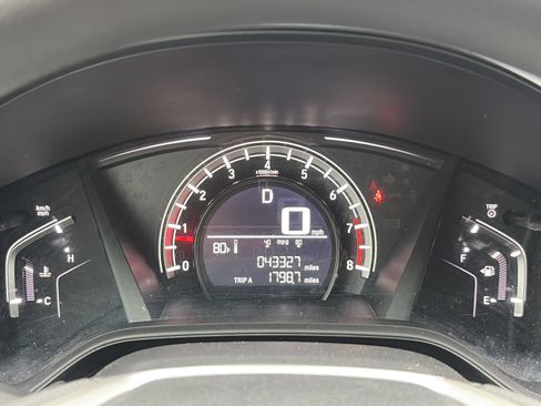 Used 2017 Honda CR-V LX image 23