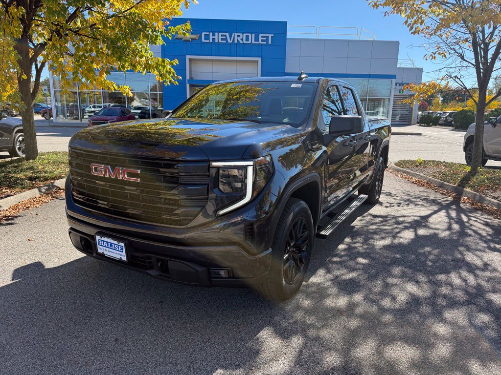 Used 2023 GMC Sierra 1500 Elevation AWD/4WD image 9