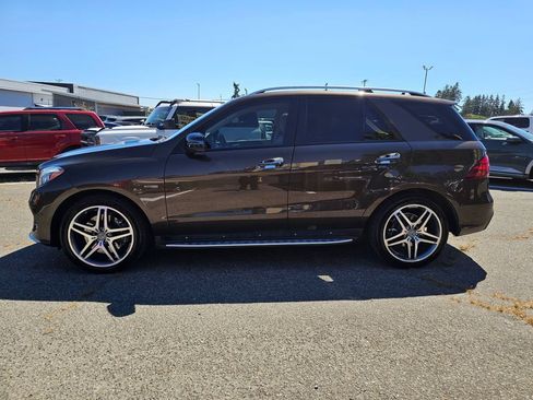 Used 2017 Mercedes-Benz GLE 43 AMG 4MATIC image 4