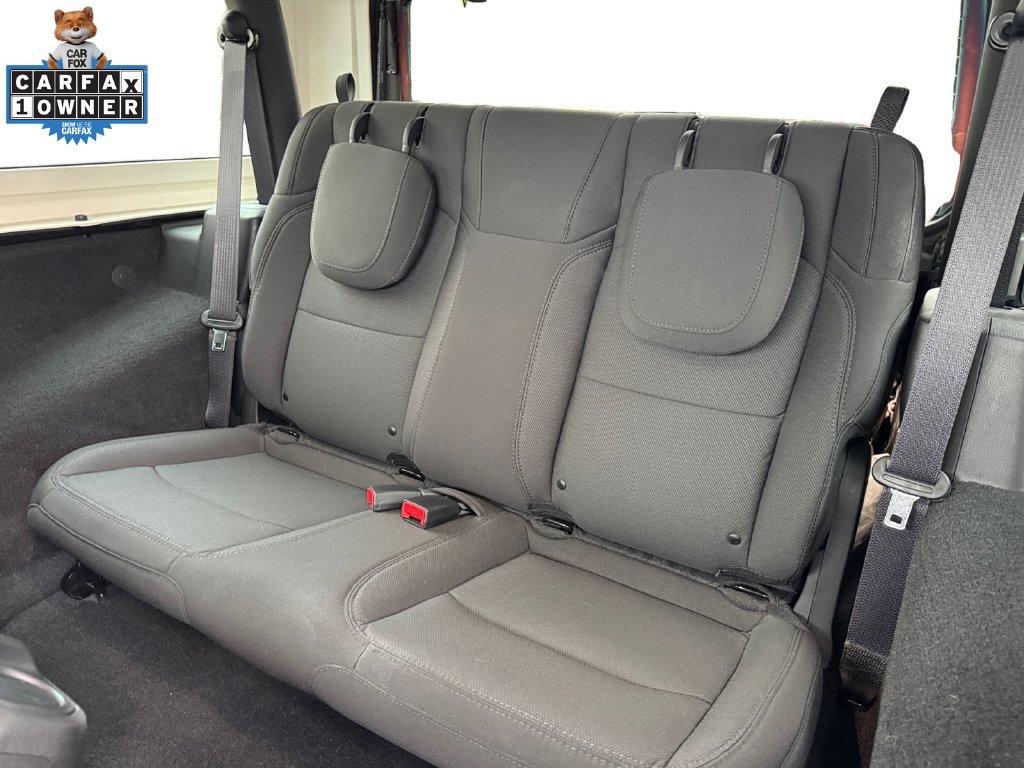 Certified 2022 Jeep Wrangler Sport AWD/4WD image 10