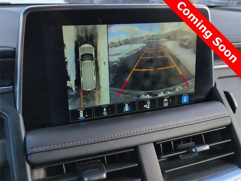 Used 2022 Chevrolet Suburban LT w/ Luxury Package image 30