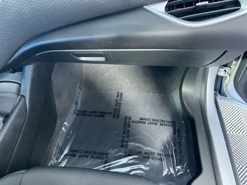 Used 2020 Chevrolet Malibu RS FWD image 29