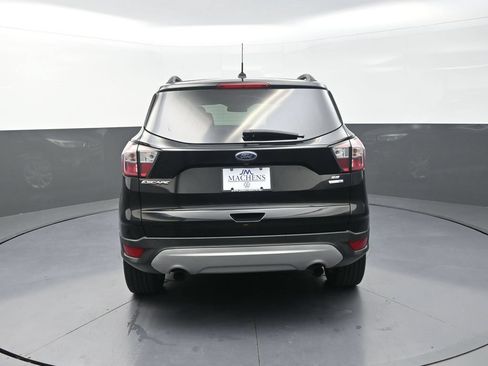 Used 2018 Ford Escape SE AWD/4WD image 9