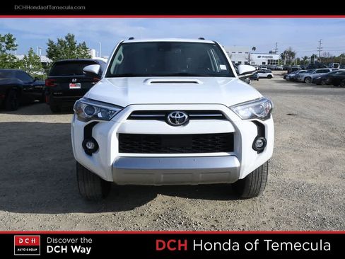 Used 2023 Toyota 4Runner TRD Off-Road Premium image 2