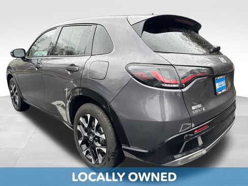 Used 2026 Honda HR-V EX-L image 6