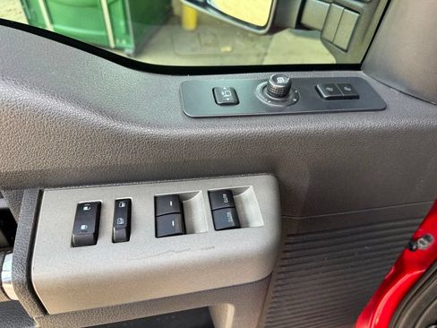 Used 2014 Ford F350 Lariat w/ Chrome Package AWD/4WD image 17