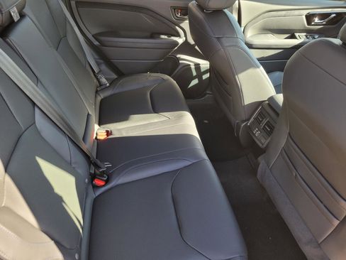 New 2025 Subaru Forester Limited image 12