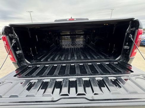 Used 2021 RAM 1500 Laramie image 30