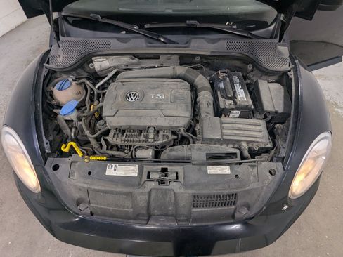 Used 2017 Volkswagen Beetle 1.8T Classic FWD image 22