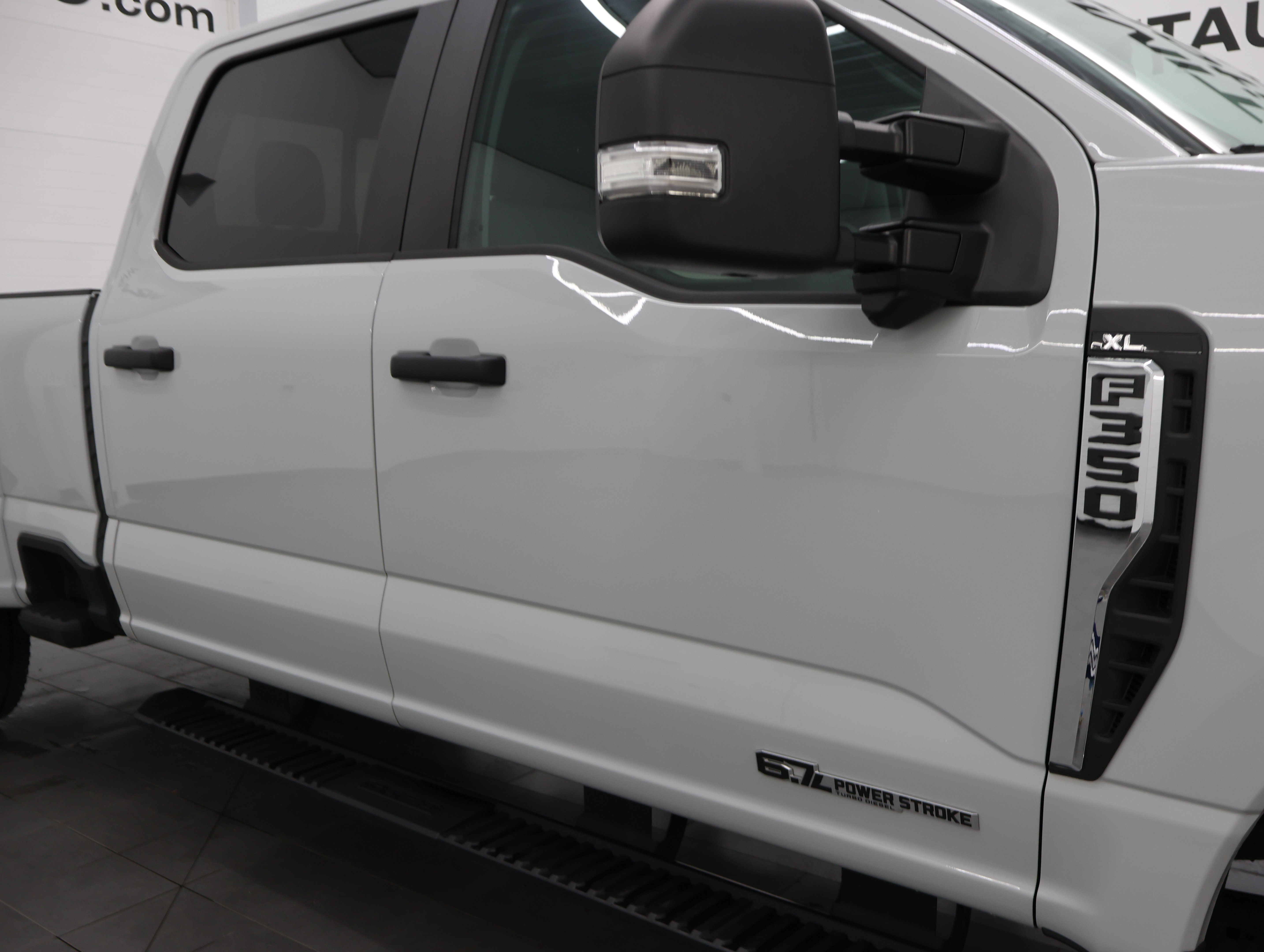 Used 2025 Ford F350 XL w/ 360-Degree Camera Package AWD/4WD image 27