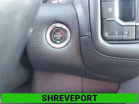 Certified 2021 GMC Yukon Denali w/ Denali Ultimate Package image 17