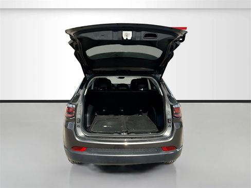 Used 2021 Jeep Compass Latitude w/ Convenience Group image 25