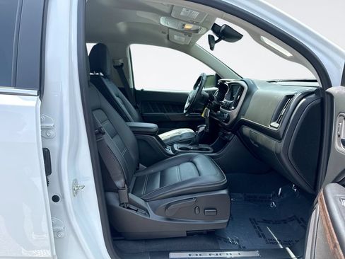 Used 2022 GMC Canyon Denali RWD image 25